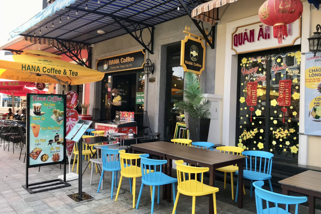Cafe 2 bên dòng sông Venice ở Grand World Phú Quốc